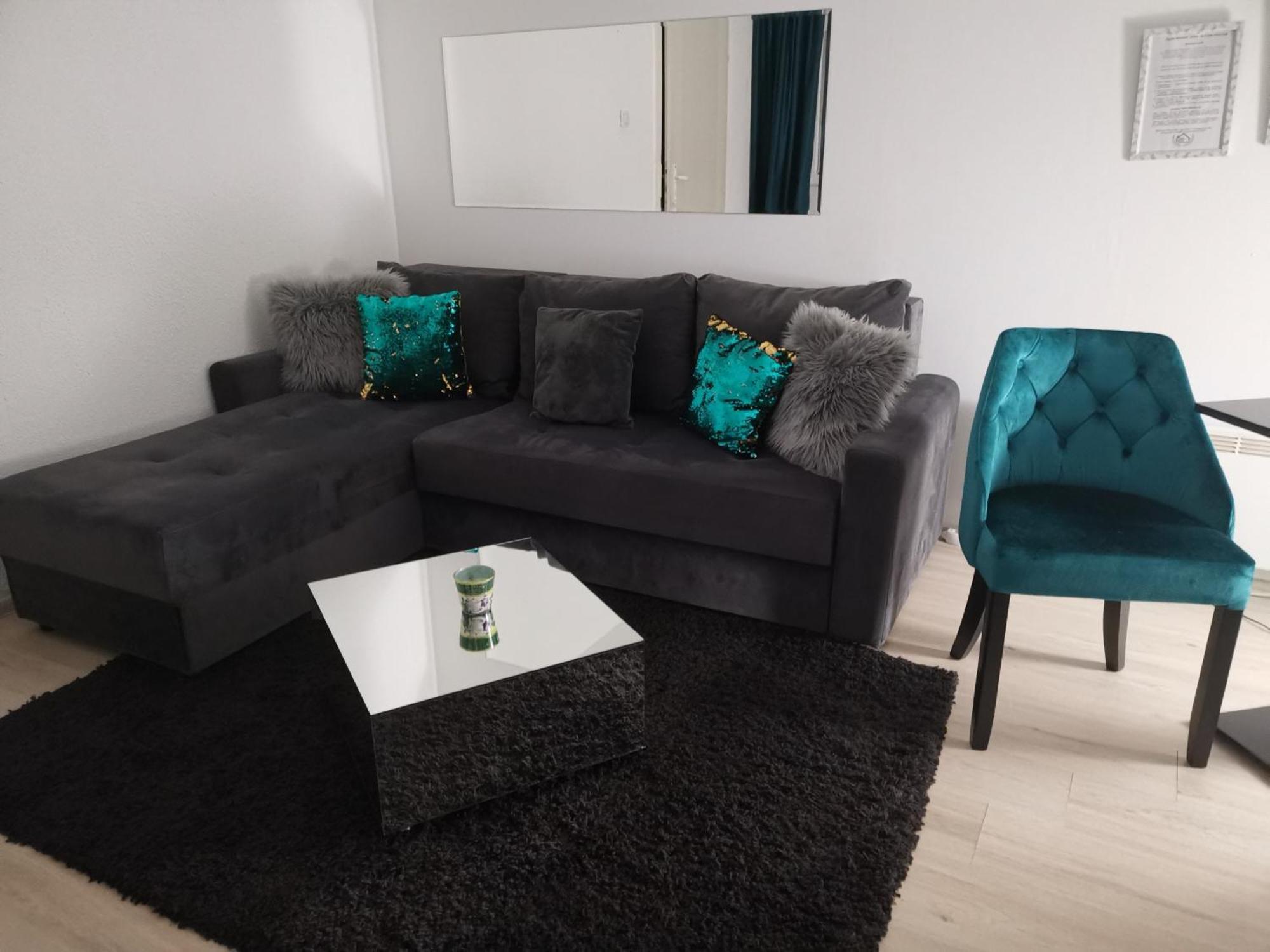 Apartments Vila White House Pančevo Oda fotoğraf